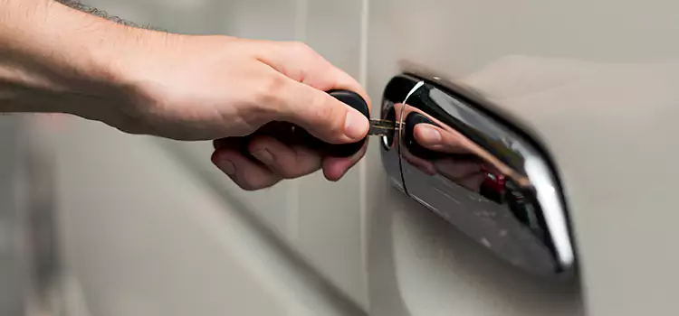 Why Choose Our Auto Locksmith Team in Everett, WA?