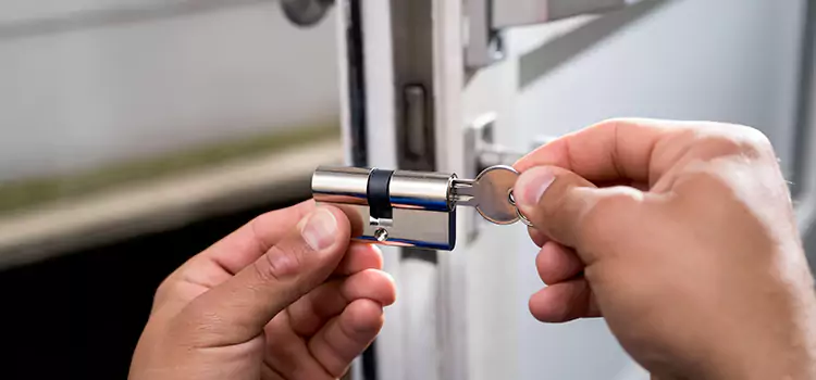 Emergency Locksmith for House Everett