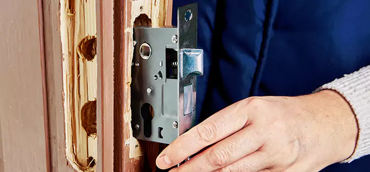 Garage Door Lock Replacement Everett